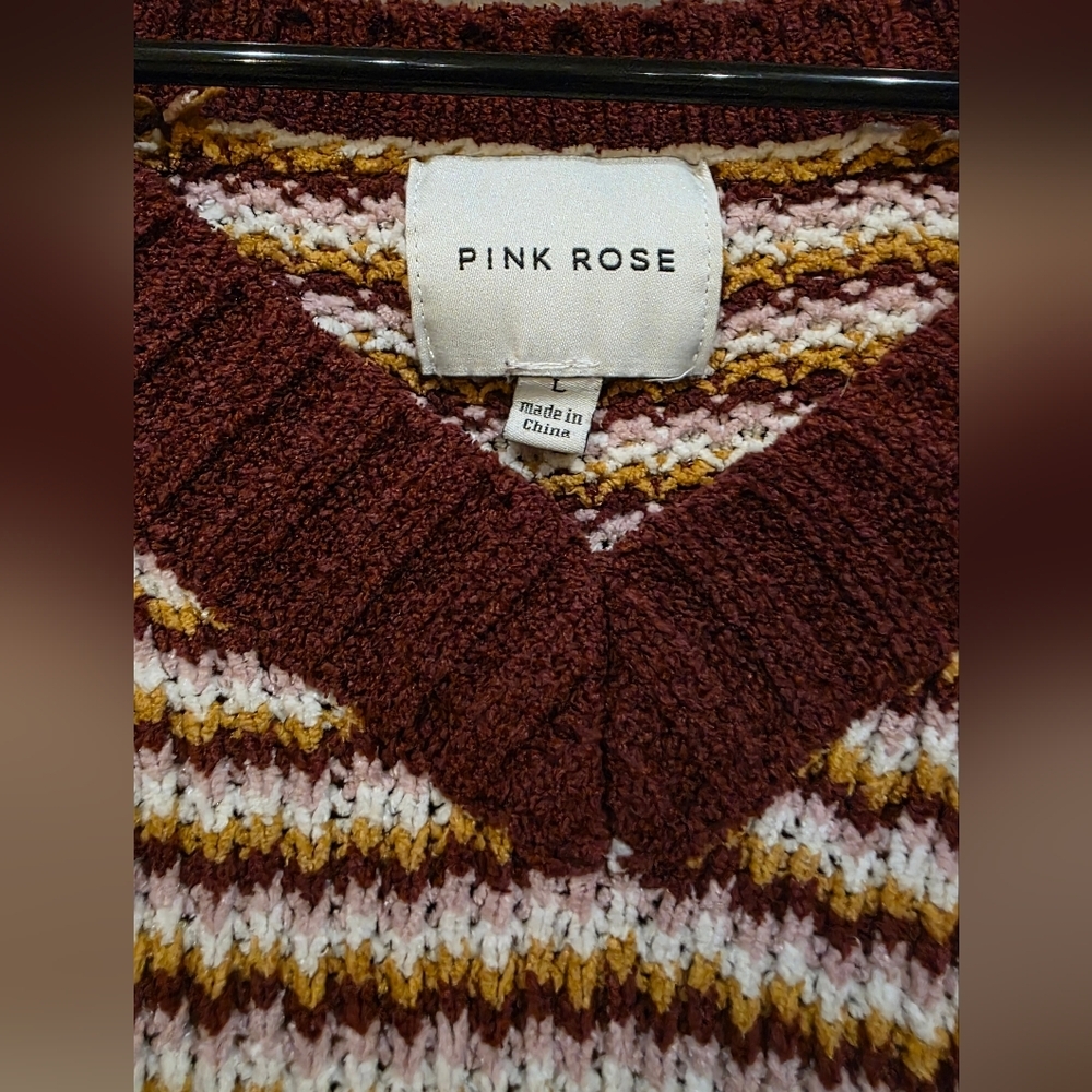 Pink Rose Burgundy, White, Pink, & Gold Striped V-Neck Sweater Size Large - Picture 2 of 3